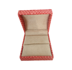 Boîtes cadeaux de luxe en carton rose rigide Portable Emballage de bracelet Boîtes de bijoux personnalisées