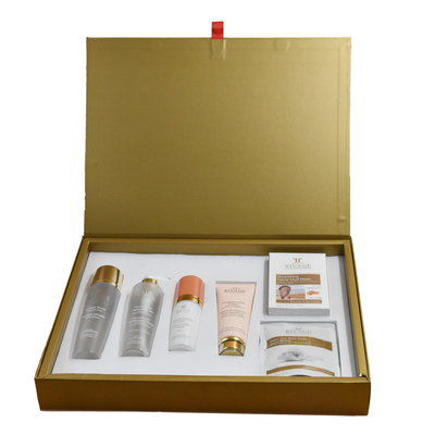 acheter Maquillage de luxe adapté aux besoins du client Kit Gift Box Glossy Surface de carton online manufacture