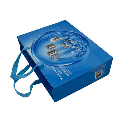 acheter Boutique de achat de luxe brillante de sac de papier empaquetant l'anti éraflure 190gsm pour le cosmétique online manufacture