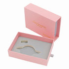 Boîte-cadeau cosmétique en similicuir empaquetant la boîte rose rigide de match du tiroir 400gsm de papier va-et-vient