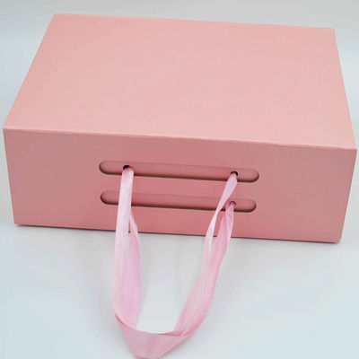acheter Luxe magnétique pliable fait sur commande de cadeau de pliage de carton de la boîte PMS avec le ruban ISO9001 online manufacture