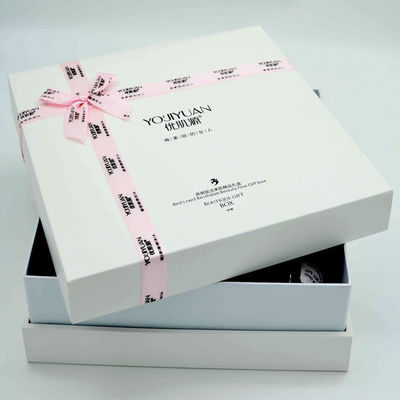 acheter boîte-cadeau 300g de luxe blancs boîte de lot d'entretien personnel de soins de la peau de forces de défense principale de 30cm x de 30cm avec le ruban online manufacture